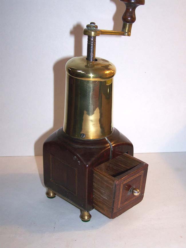 An English Queen Anne period Brass and Fruitwood Pepper Mill circa 1710. — image 3